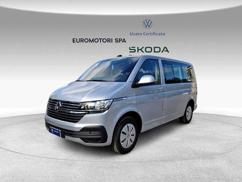 Argento Usata 2023 VW Caravelle Comfortline Monovolume | 40.900 € (Molto cara) - Immagine 1/4