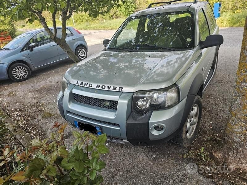Usata Land Rover Freelander 111 CV (81 kW) 2005 Grigio SUV