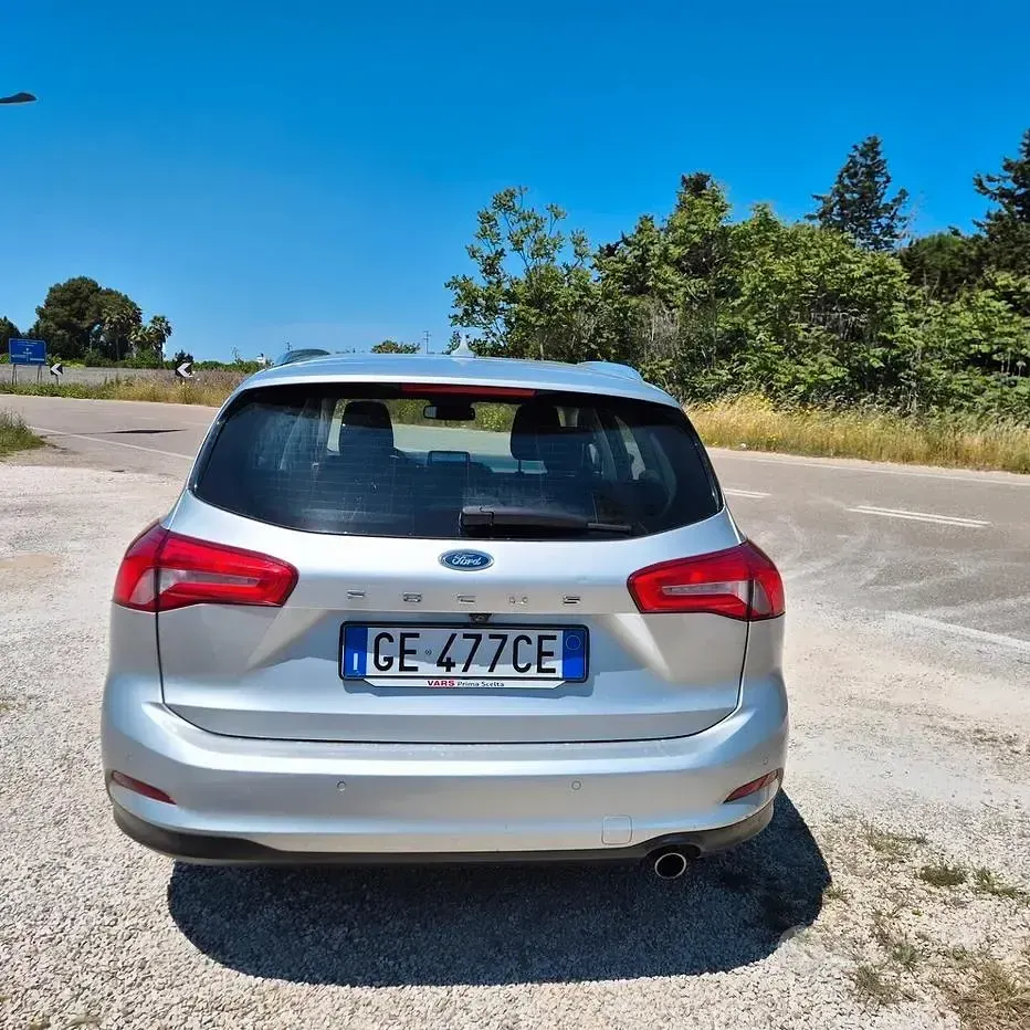 Usata Ford Focus ST 120 CV (88 kW) 2021 Grigio Station wagon