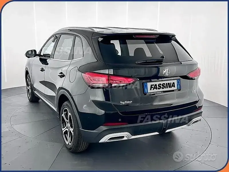 Nuevo MG ZS Comfort 115 CV (84 kW) 2026 Negro SUV