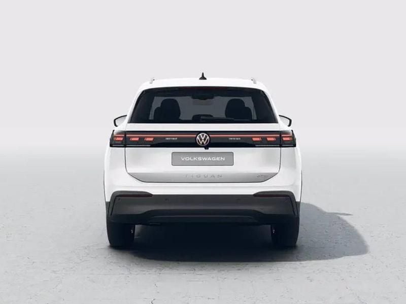 Nuova VW Tiguan Edition 150 CV (110 kW) 2026 Oryx white perlato SUV
