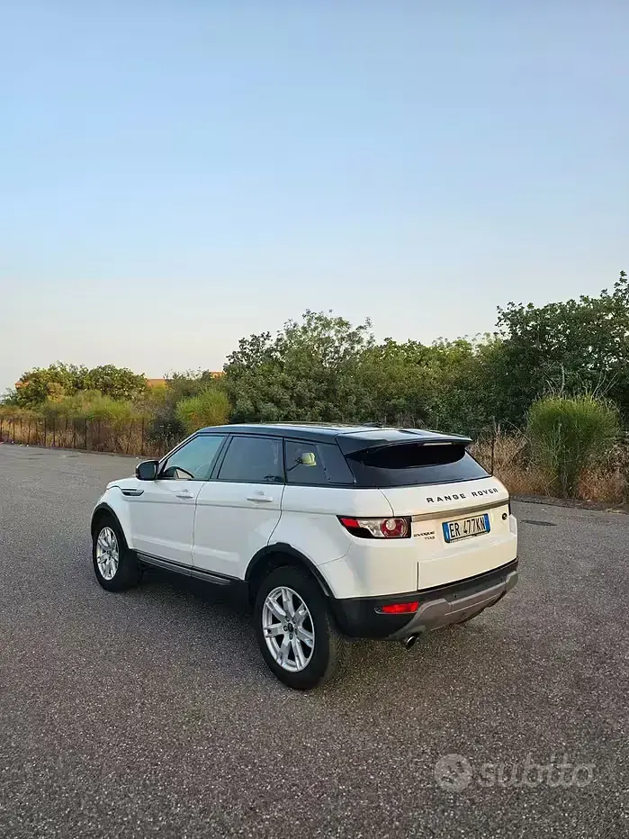 Usata Land Rover Range Rover evoque 150 CV (110 kW) 2013 Bianco SUV