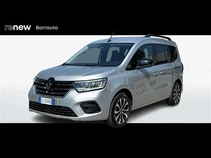 Usata Renault Kangoo Techno 116 CV (85 kW) 2025 Grigio chiaro Monovolume