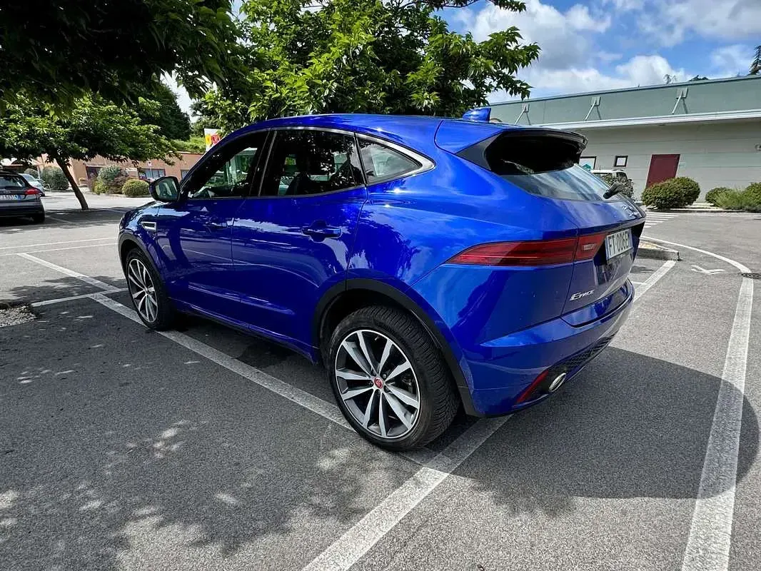 Usata Jaguar E-Pace R-Dynamic 179 CV (131 kW) 2018 Blu SUV