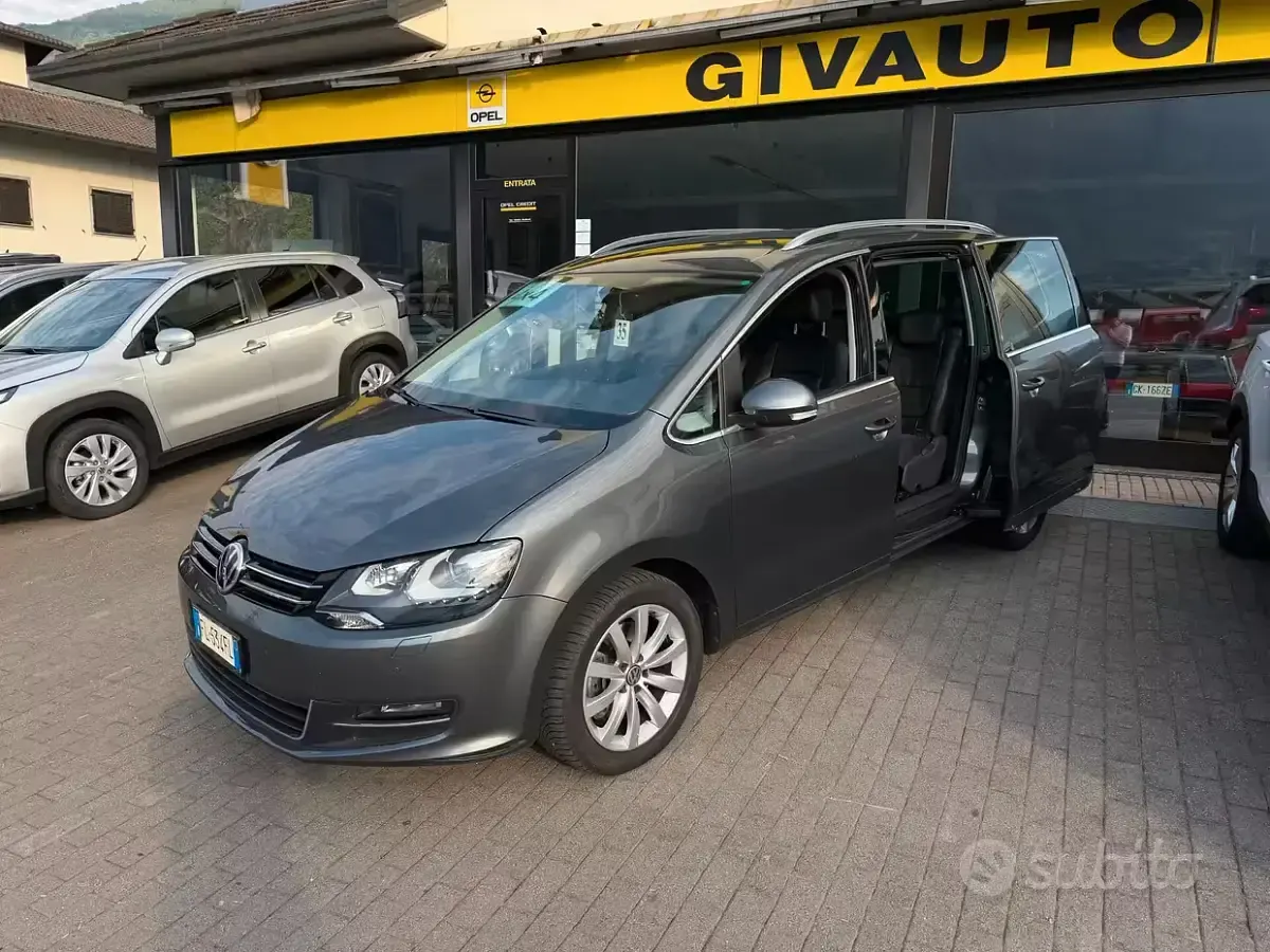 Usata VW Sharan Executive 184 CV (135 kW) 2017 Grigio Monovolume