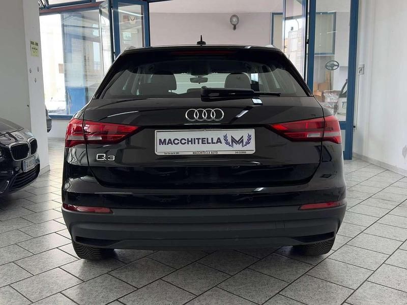 Usata Audi Q3 Advanced 150 CV (110 kW) 2020 Nero SUV
