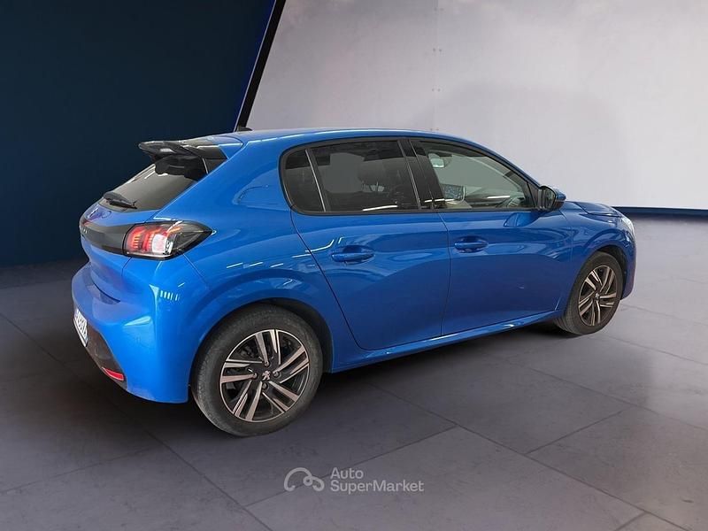 Usata Peugeot 208 GT-line 101 CV (74 kW) 2020 Blu/azzurro Utilitaria