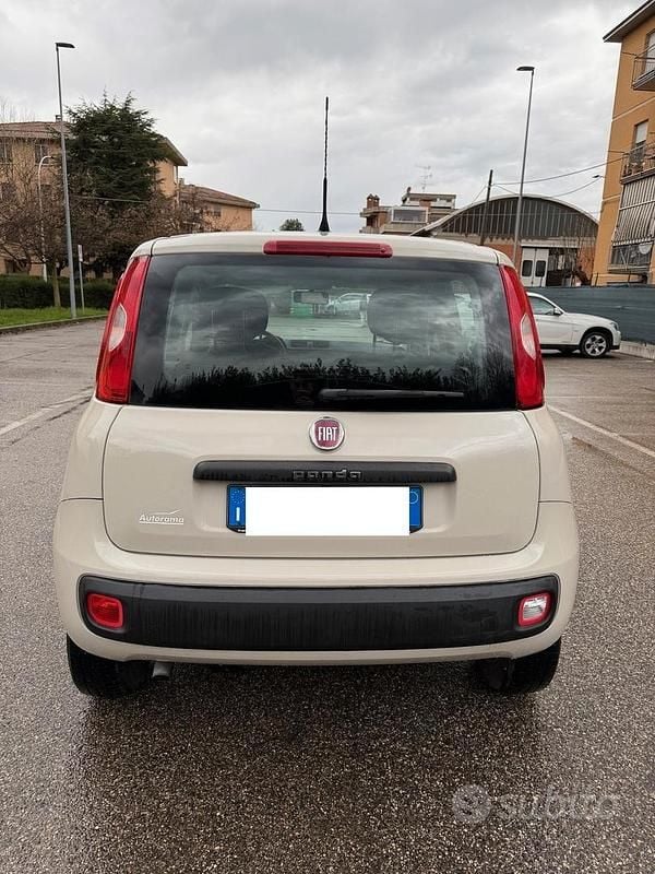 Usata Fiat Panda 86 CV (63 kW) 2017 Beige Utilitaria