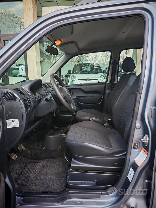 Usata Opel Agila 2007 Grigio Utilitaria