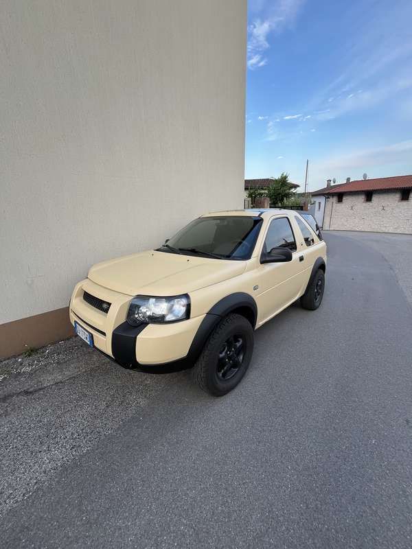 Usata Land Rover Freelander 2 103 CV (75 kW) 2006 SUV