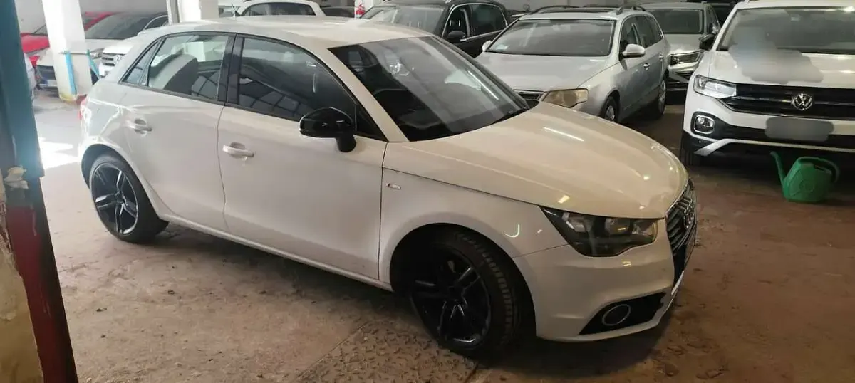 Usata Audi A1 Sportback Attraction 105 CV (77 kW) 2012 Bianco Utilitaria