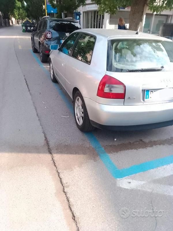 Usata Audi A3 102 CV (75 kW) 2001 Grigio Coupé