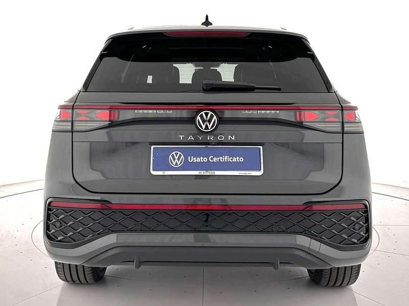 Usata VW Tayron R-line 193 CV (141 kW) 2025 Grigio pastello SUV