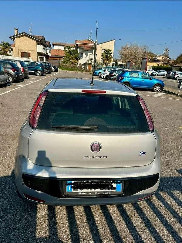 Usata Fiat Grande Punto S 77 CV (56 kW) 2012 Utilitaria