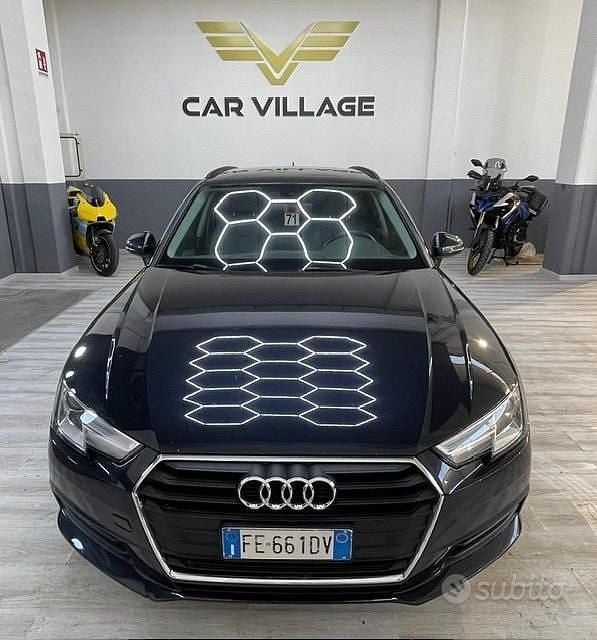 Usata Audi A4 Business 190 CV (139 kW) 2017 Blu Station wagon