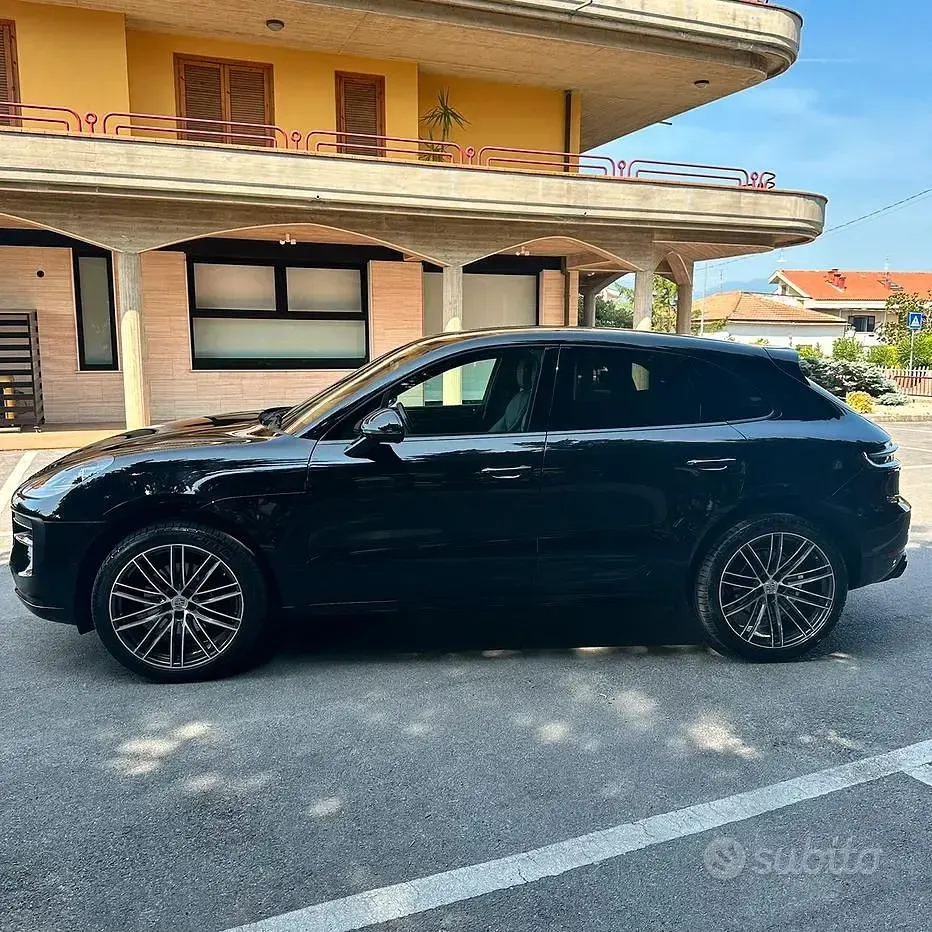 Usata Porsche Macan 245 CV (180 kW) 2020 Nero SUV