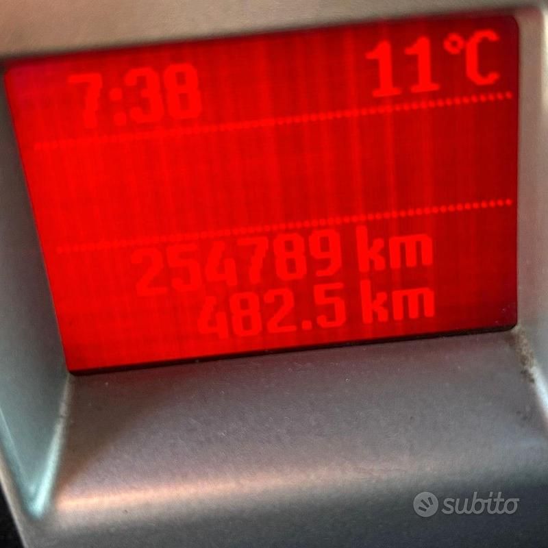 Usata Ford Focus 110 CV (80 kW) 2009 Nero Berlina