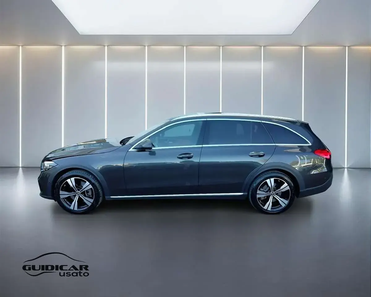 Usata Mercedes C220 Advanced Plus 197 CV (144 kW) 2024 Graphite grey metallic Station wagon