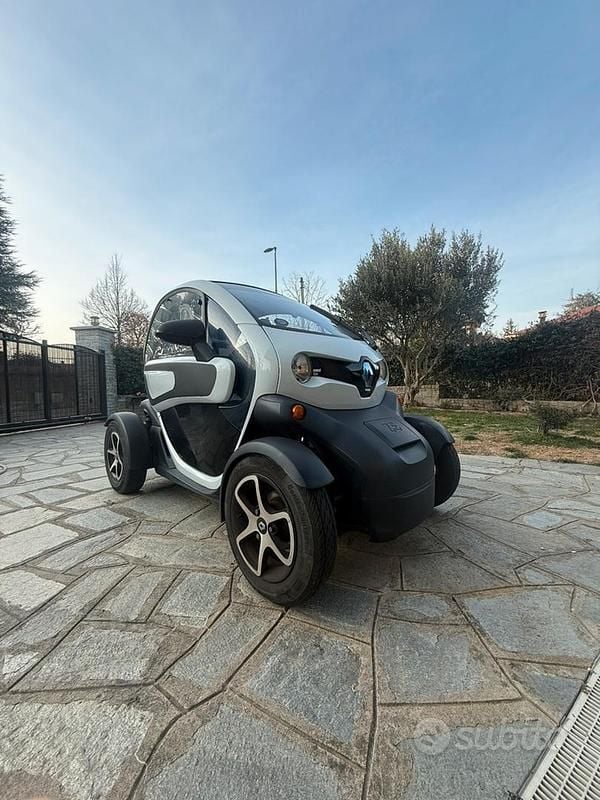 Usata Renault Twizy Technic 13 kW (18 CV) 2012 Bianco Utilitaria