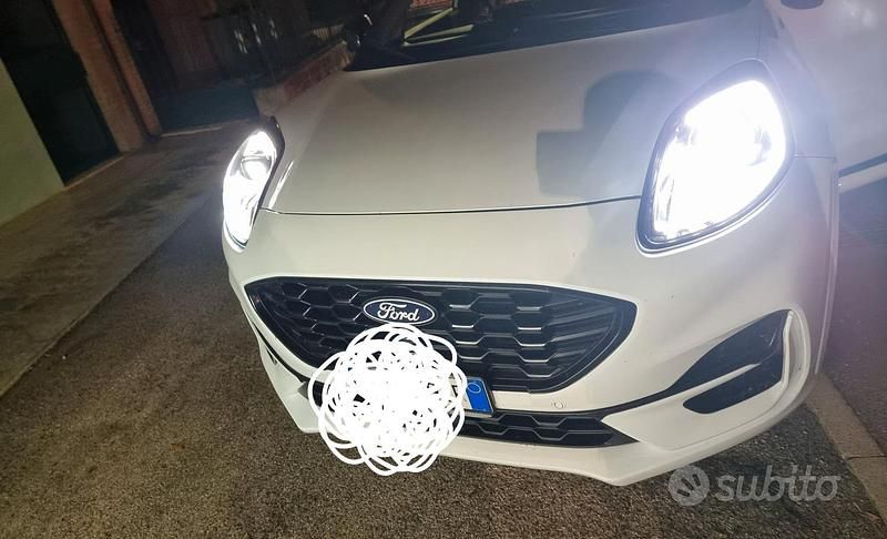 Usata Ford Puma 125 CV (91 kW) 2025 Bianco Berlina