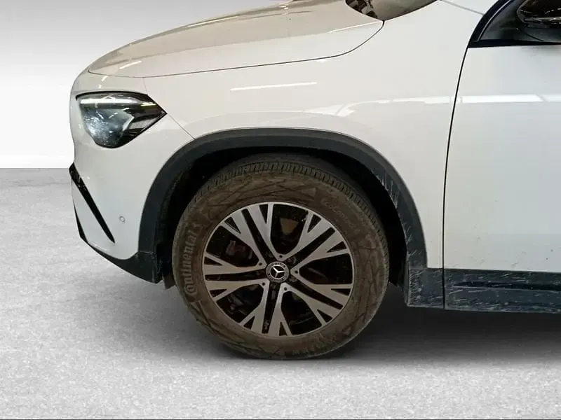 Usata Mercedes GLA250 Advanced Plus 218 CV (160 kW) 2023 SUV