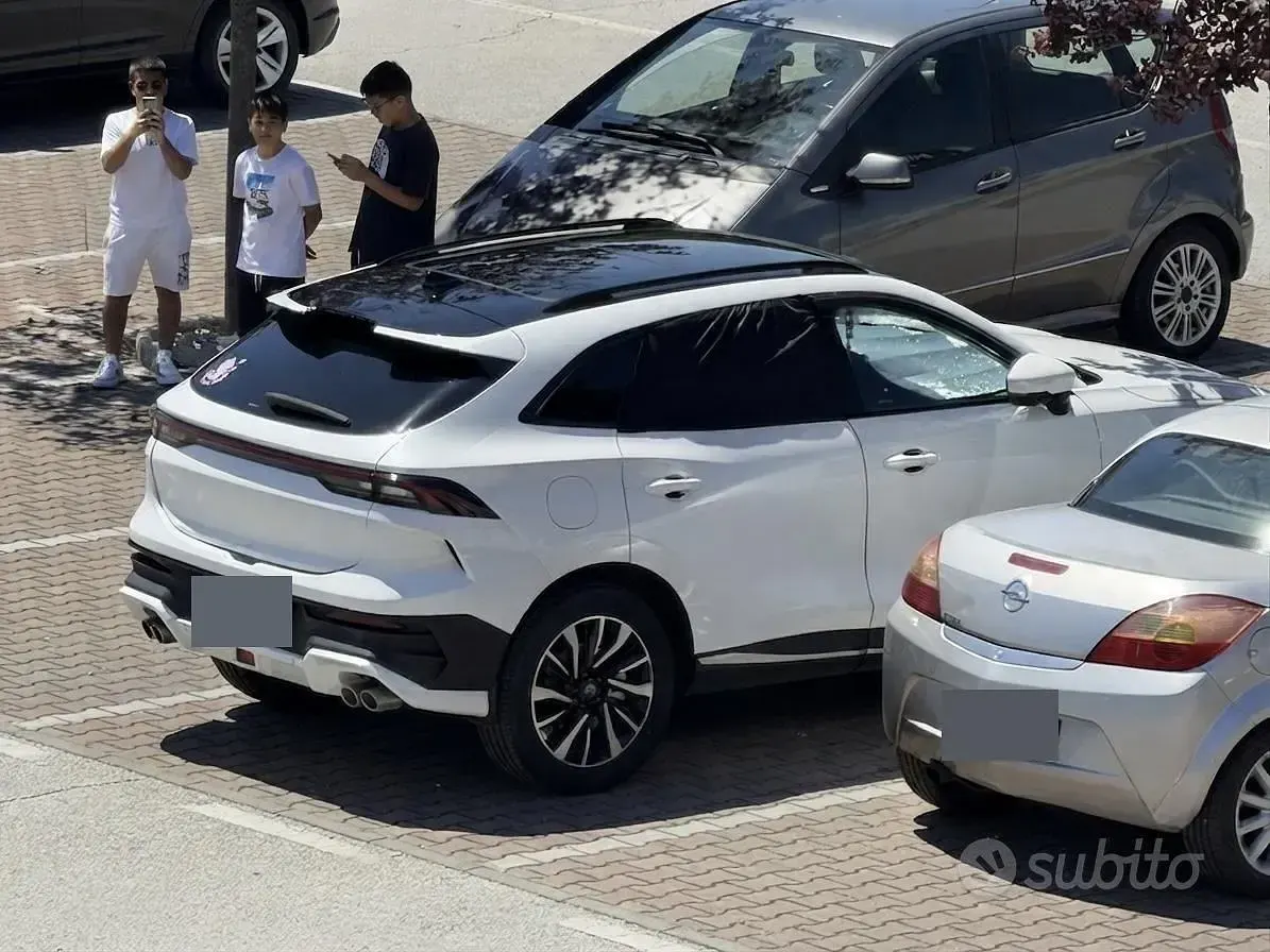 Usata EVO Evo 6 177 CV (130 kW) 2025 Bianco SUV