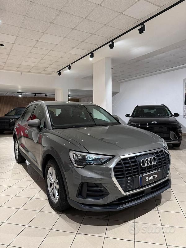 Usata Audi Q3 Business 150 CV (110 kW) 2022 Grigio SUV