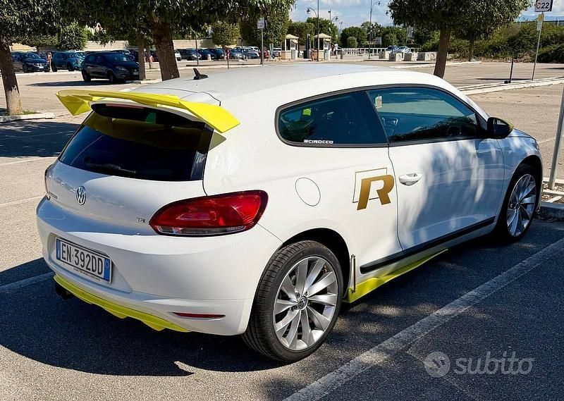 Usata VW Scirocco 122 CV (89 kW) 2012 Bianco Coupé