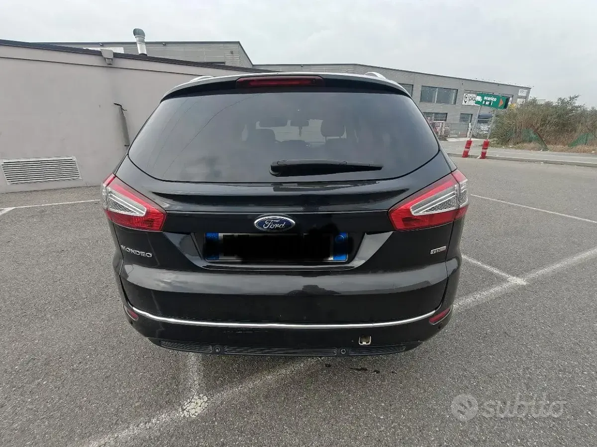 Usata Ford Mondeo Titanium 163 CV (119 kW) 2010 Nero Station wagon