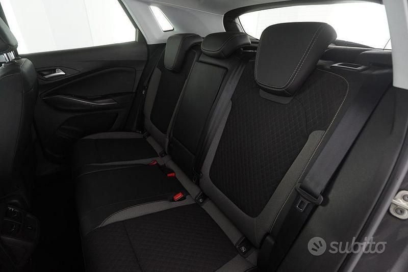 Usata Opel Grandland X Innovation 131 CV (96 kW) 2020 Grigio SUV