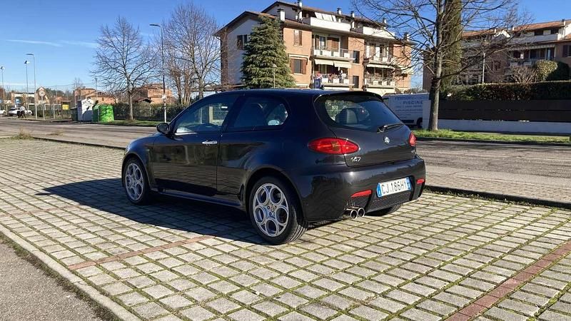 Usata Alfa Romeo 147 GTA 252 CV (185 kW) 2003 Utilitaria