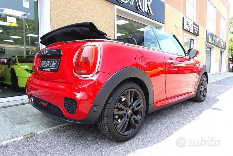 Usata Mini Cooper D Cabriolet 116 CV (85 kW) 2017 Rosso Cabrio