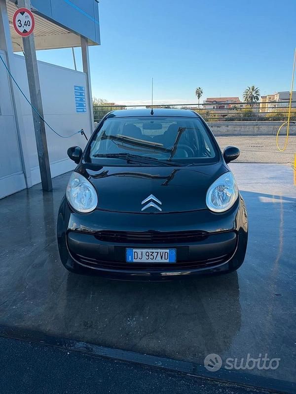 Nero Usata 2009 Citroën C1 Due volumi | 2599 € (Ottimo prezzo) - Immagine 1/4