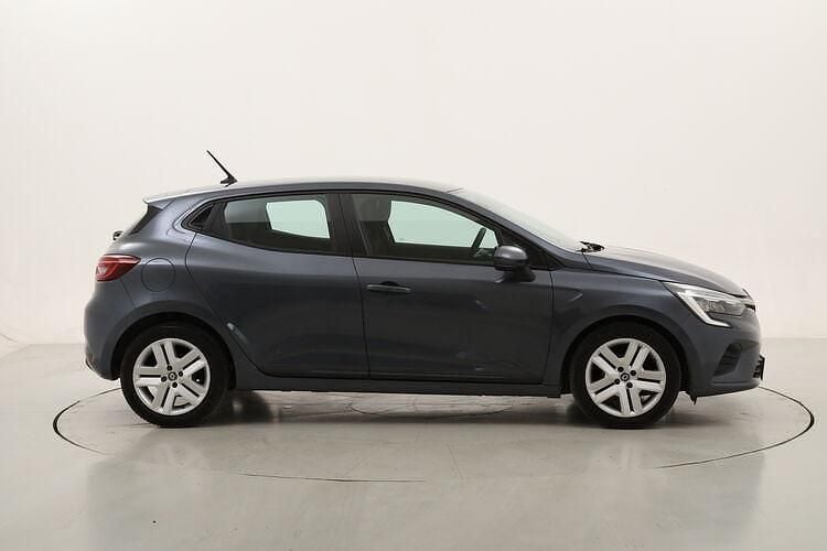 Begagnad Renault Clio V Business 90 HK (66 kW) 2021 Halvkombi