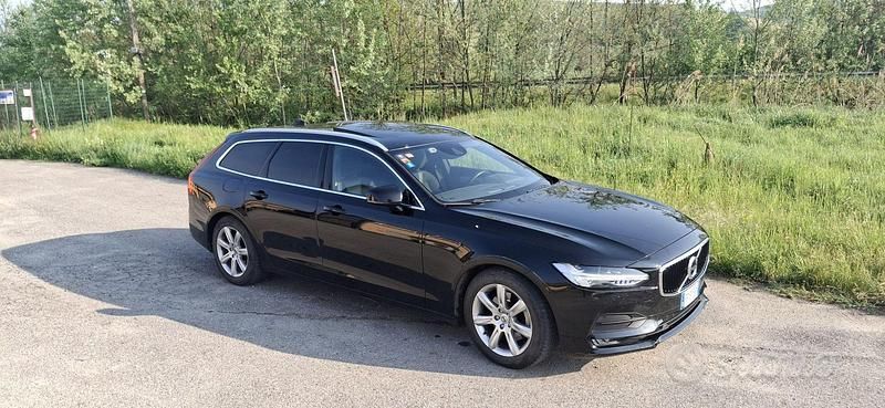 Usata Volvo V90 190 CV (139 kW) 2018 Nero Station wagon
