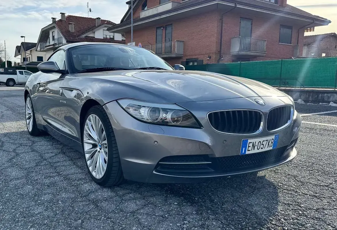 Usata BMW Z4 204 CV (150 kW) 2012 Grigio Cabrio