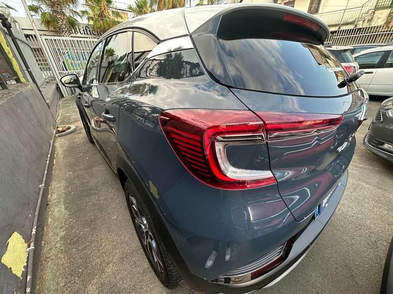 Usata Renault Captur Intens 101 CV (74 kW) 2022 Grigio SUV