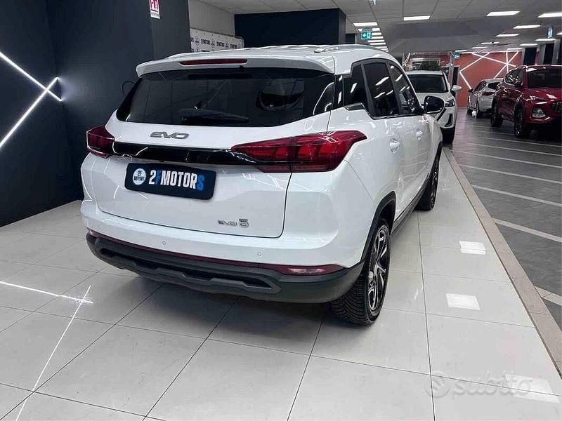 Usata EVO Evo 5 127 CV (93 kW) 2024 SUV
