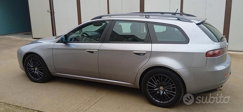 Usata Alfa Romeo 159 170 CV (125 kW) 2011 Station wagon