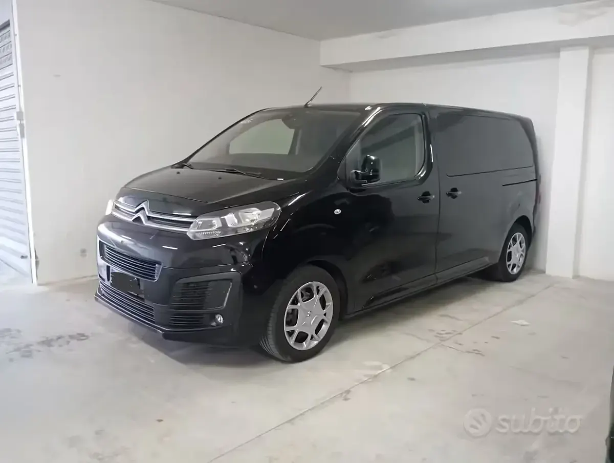 Usata Citroën Spacetourer 120 CV (88 kW) 2019 Nero Monovolume