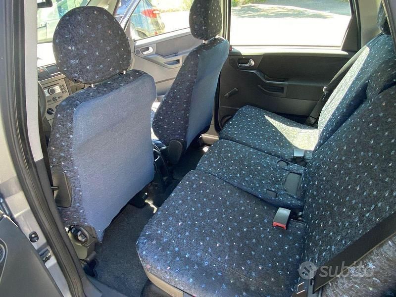 Usata Opel Meriva 75 CV (55 kW) 2008 Grigio Monovolume
