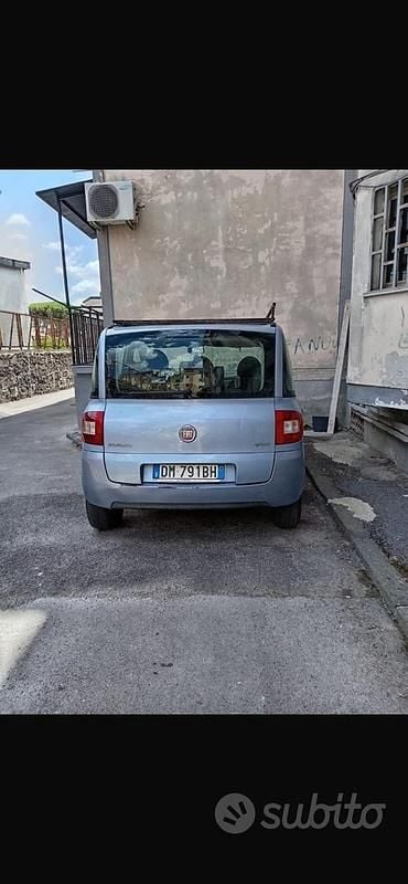 Usata 2010 Fiat Multipla Monovolume | 1500 € (Super prezzo) - Immagine 1/4