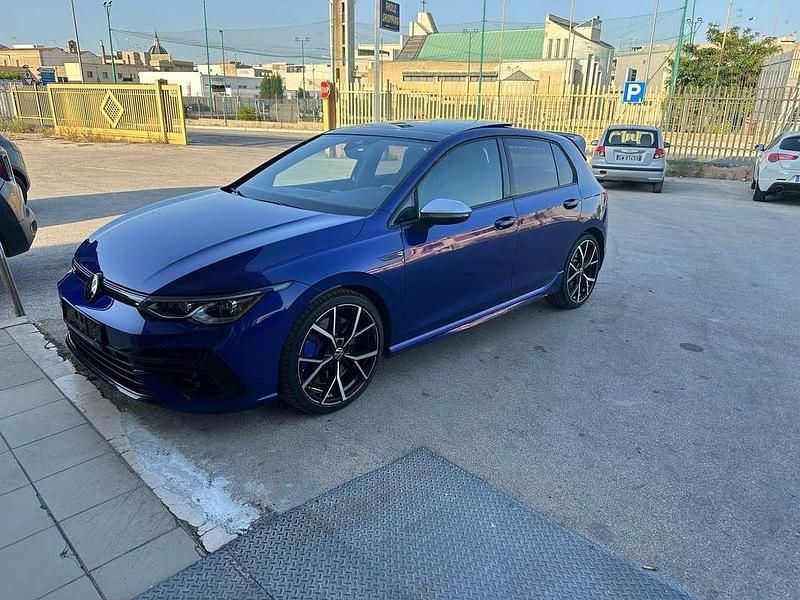 Blu/azzurro Usata 2021 VW Golf VIII R Tre volumi | 32.000 € (Super prezzo) - Immagine 1/4