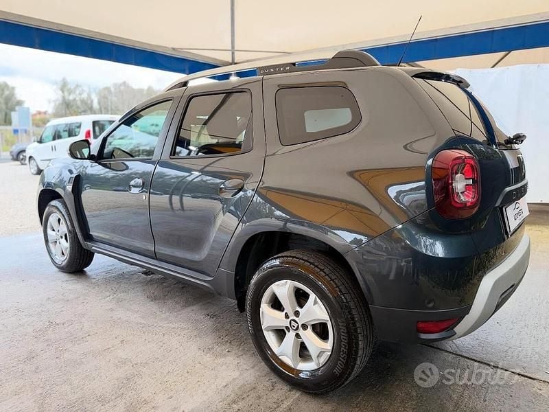 Usata Dacia Duster Prestige 110 CV (80 kW) 2018 Blu SUV
