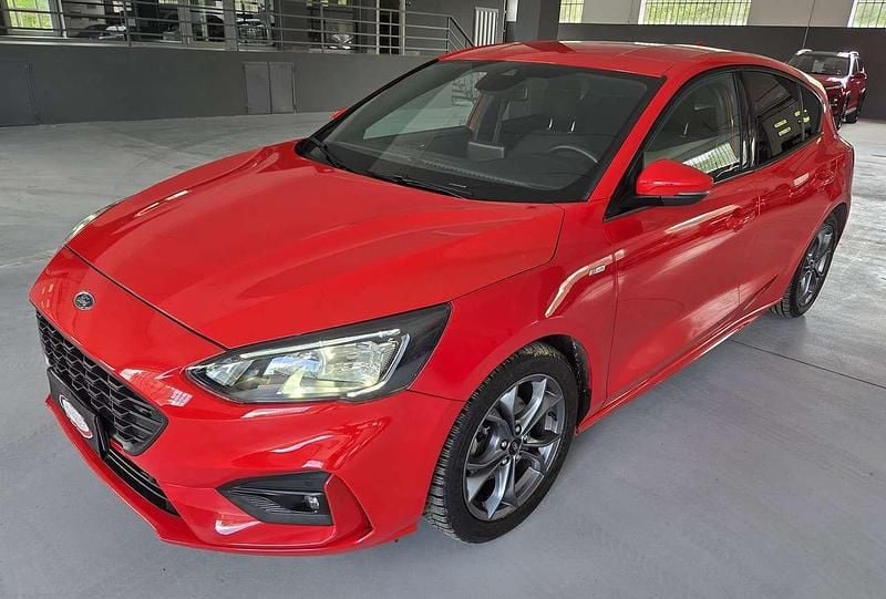 Rosso Usata 2020 Ford Focus ST-Line Berlina | 15.500 € (Buon prezzo) - Immagine 1/4