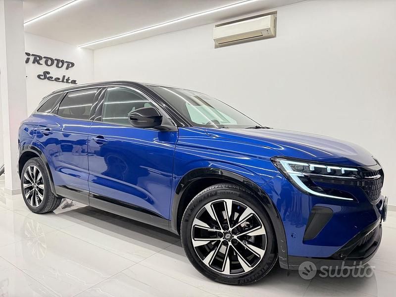 Usata Renault Austral Evolution 200 CV (147 kW) 2024 Blu SUV