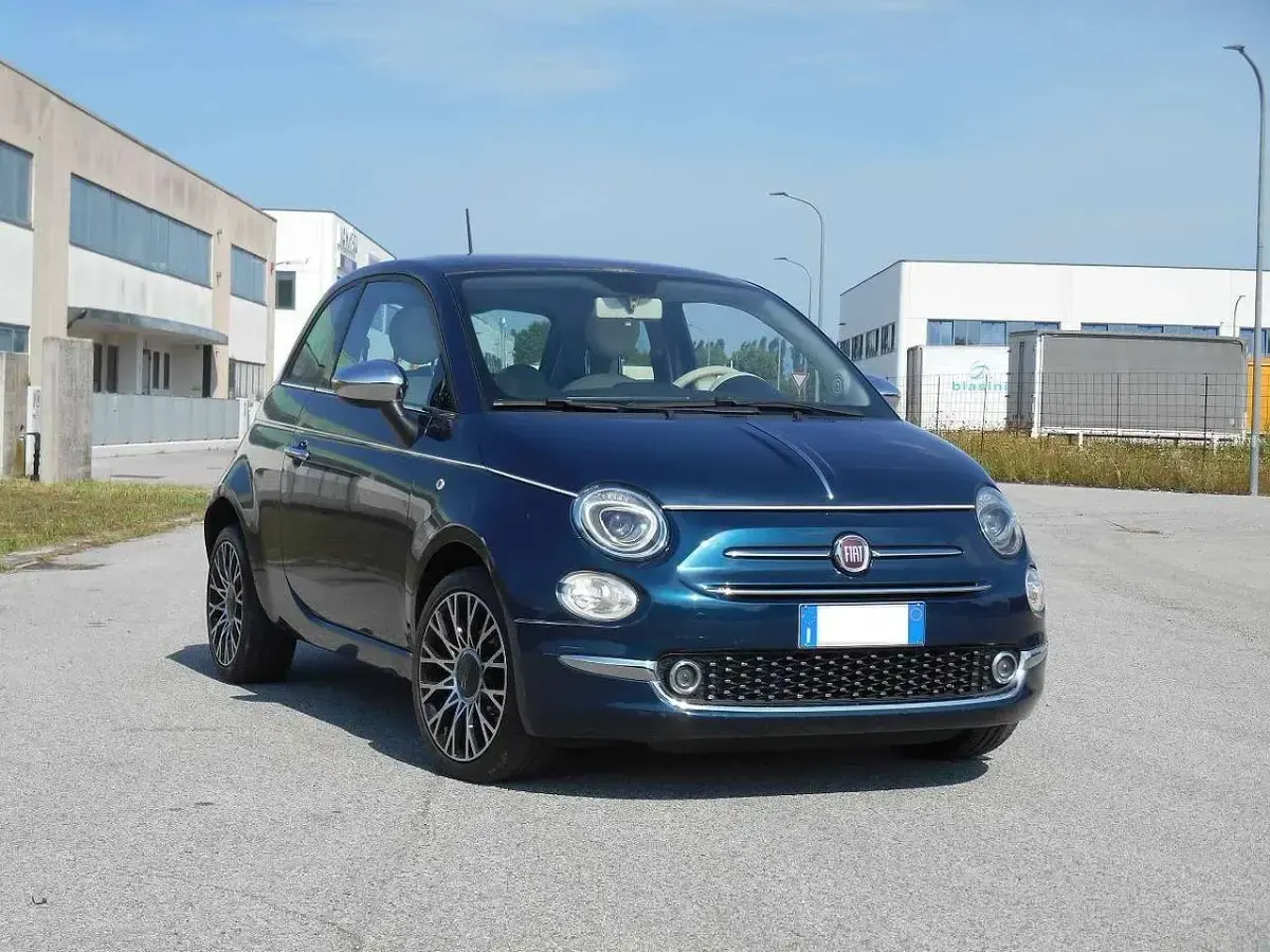 Usata Fiat 500 Collezione 69 CV (50 kW) 2018 Blu/azzurro Utilitaria