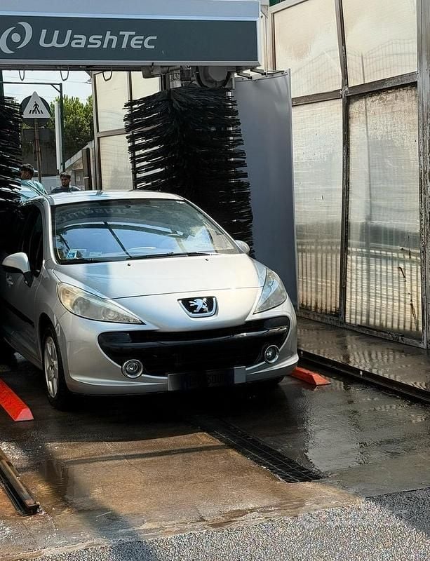 Usata Peugeot 207 88 CV (64 kW) 2006 Grigio Berlina