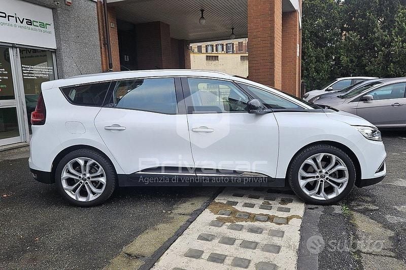 Usata Renault Grand Scénic IV Business 120 CV (88 kW) 2021 Grigio Monovolume