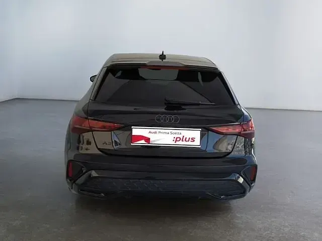 Usata Audi A3 S-Line 150 CV (110 kW) 2025 Nero Berlina